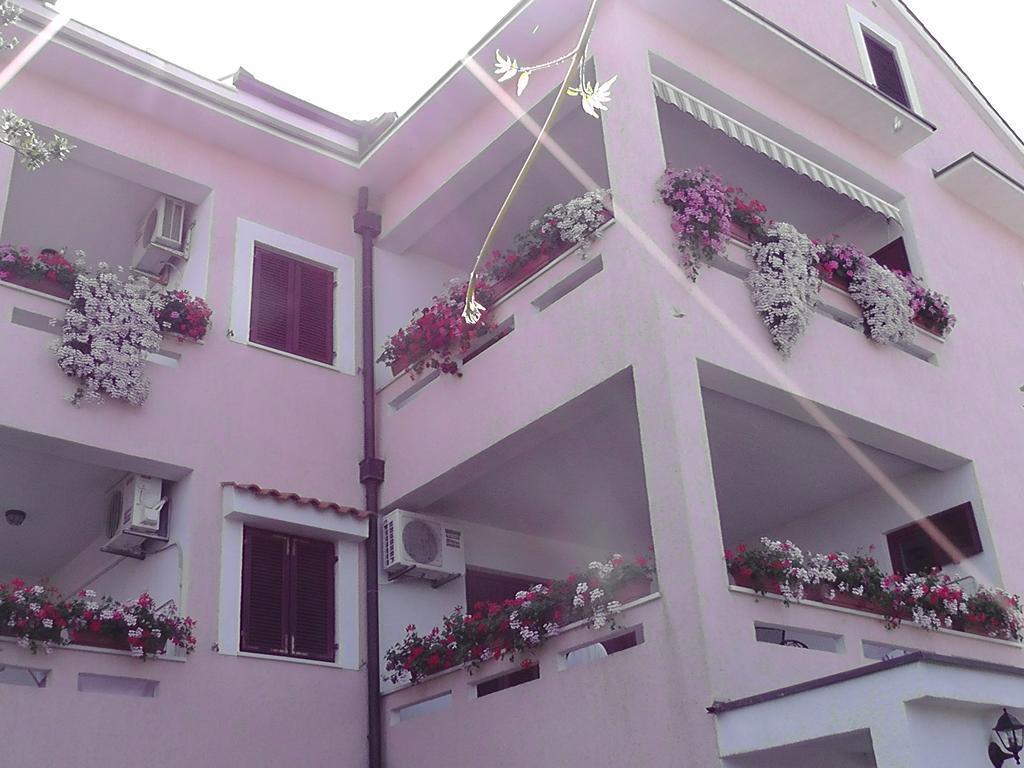 Lavanda 3 Njivice Exteriér fotografie
